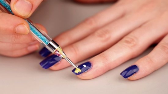 Ways to Do Nail Art - wikiHow